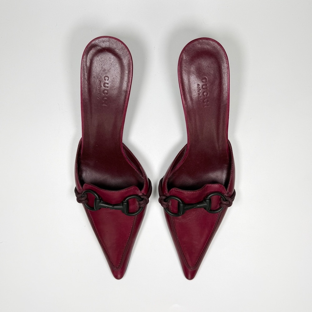 Vintage Gucci leather horsebit Mule Heels in burgundy, size 6.5C